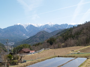 上松町の山奥から眺めた5月の中央アルプス